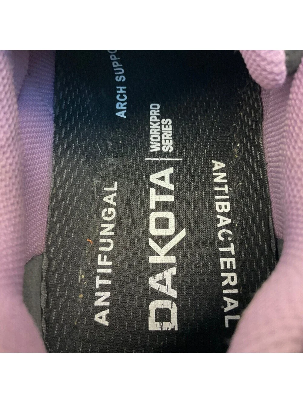 Dakota used shoes